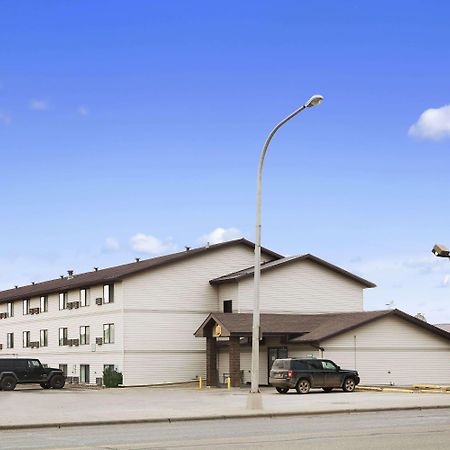 Hotel Super 8 By Wyndham Williston Nd Zewnętrze zdjęcie